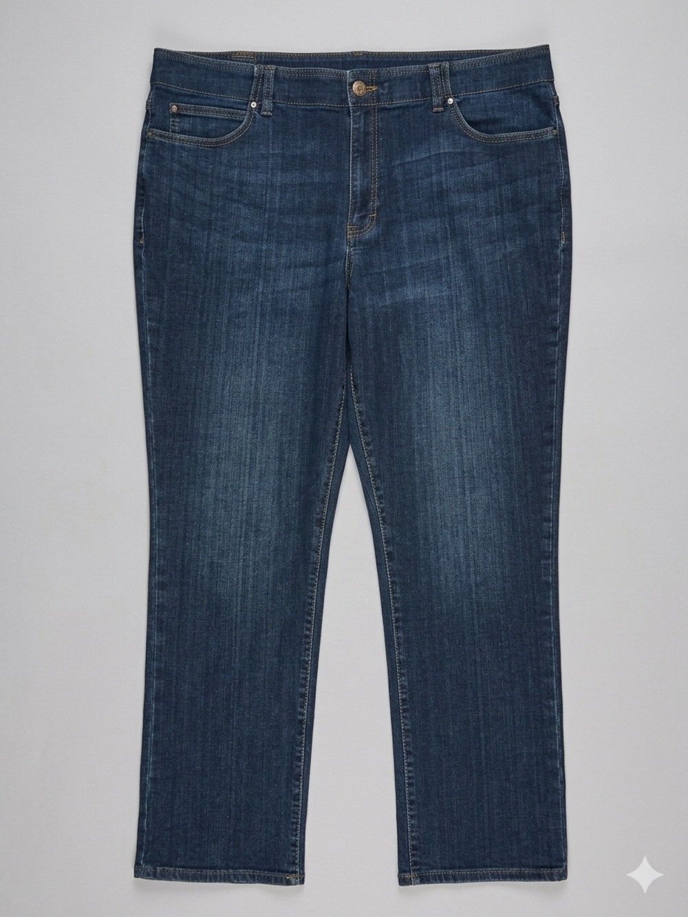 Lee Men’s Extreme Motion Straight Fit Tapered Leg Jeans